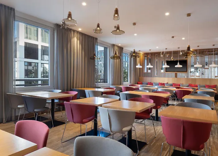 Holiday Inn Express Munich City West By Ihg